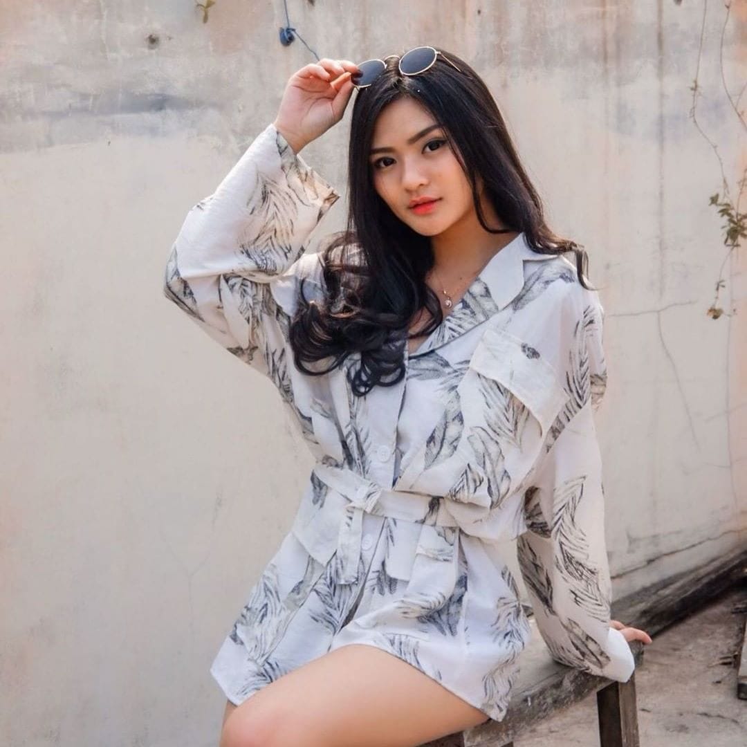 Pijat Panggilan Solo Surakarta Terdekat 24 Jam 17+ Girl Beautiful