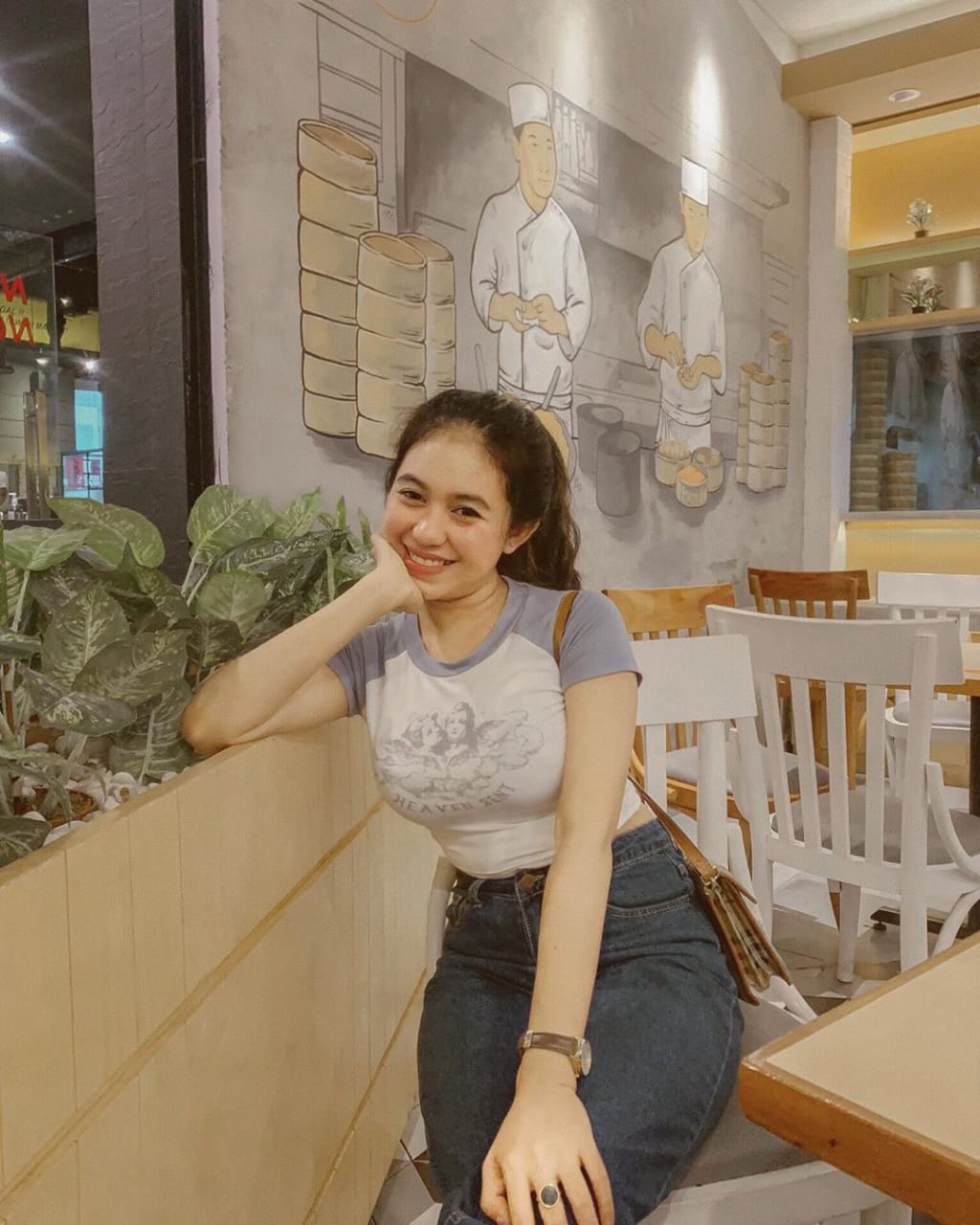 Pijat Panggilan Kupang 24 Jam Plus Wanita Muda Mantap 08112666829