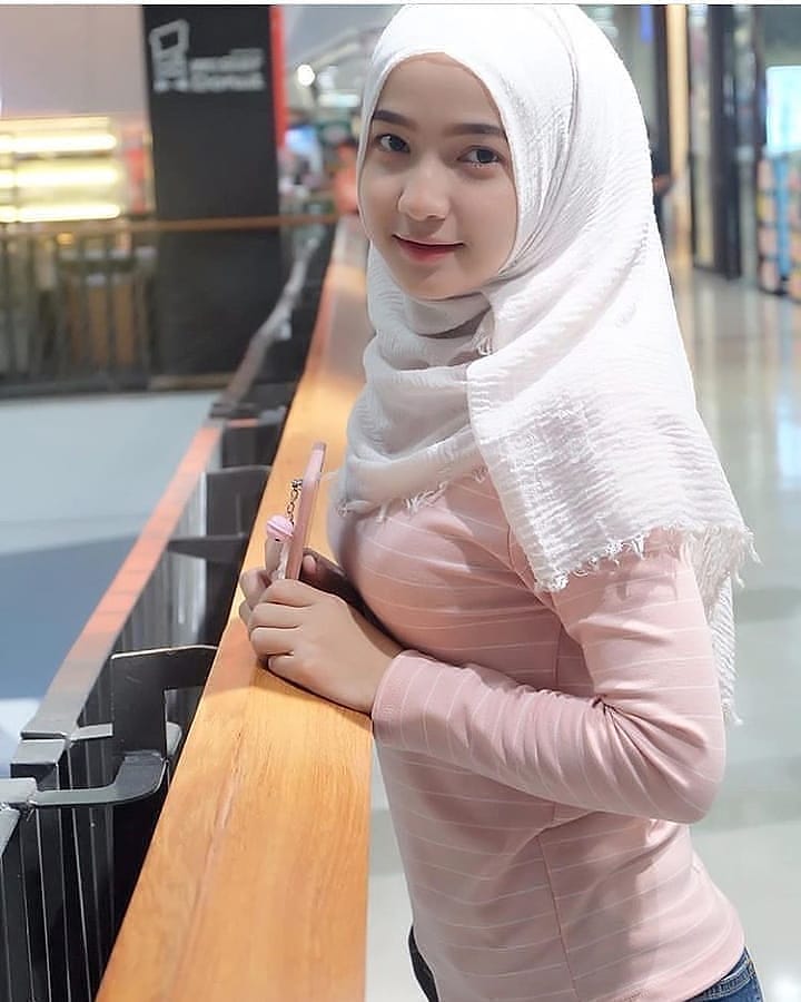 "Pijat Panggilan Seminyak Bali"